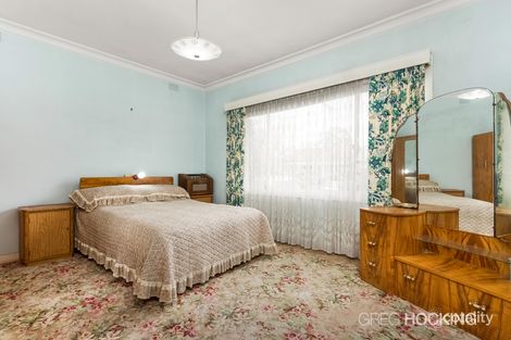 Property photo of 37 Alma Terrace Newport VIC 3015