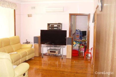 Property photo of 10 Tewinga Road Birrong NSW 2143