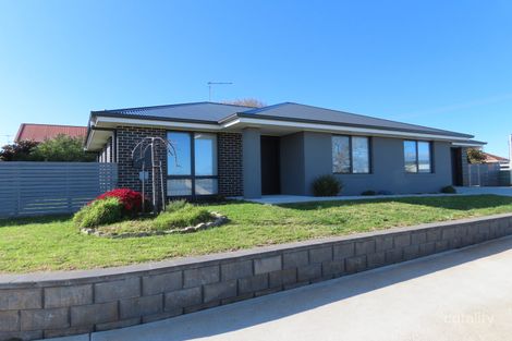 1/88 Stewart St, Devonport, TAS 7310