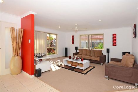 Property photo of 31 Pembridge Circuit Urraween QLD 4655