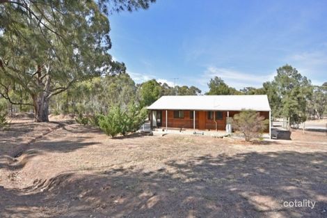 48 Mccombs Rd, Lockwood, VIC 3551