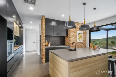 10339 Wee Jasper Rd, Boambolo, NSW 2582