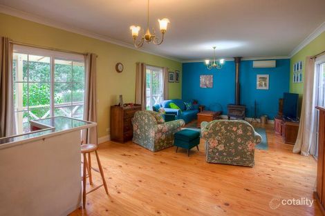 Property photo of 27 Station Street Porepunkah VIC 3740