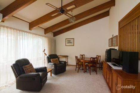 Property photo of 5 Halinka Court Bright VIC 3741