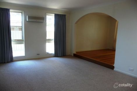 Property photo of 30 Reveley Crescent Stirling ACT 2611