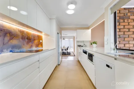 Property photo of 8 James Randall Place Glenbrook NSW 2773
