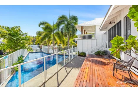 Property photo of 8 Rosslyn Close Lammermoor QLD 4703