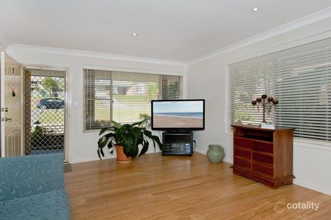 Property photo of 2/45 Fiona Crescent Lake Cathie NSW 2445