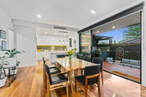 Property photo of 11 Grieve Parade Altona VIC 3018