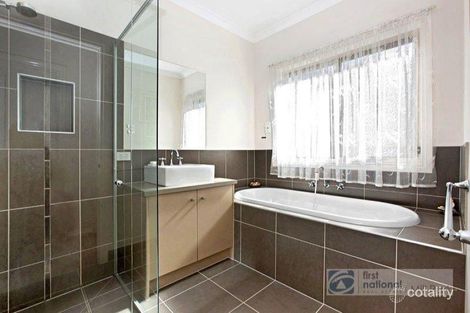 Property photo of 30 Leonardo Drive Mernda VIC 3754