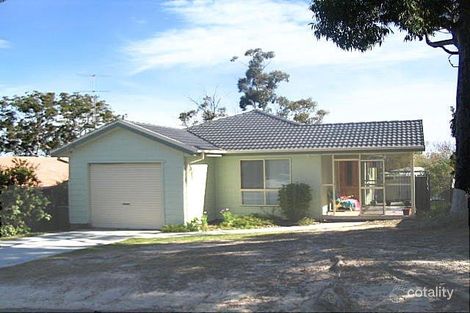 34 Lauren Ave, Lake Munmorah, NSW 2259