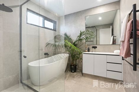 Property photo of 26-28 Wembley Lane Highton VIC 3216