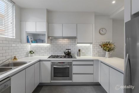 Property photo of 2/36 Manning Road Malvern East VIC 3145