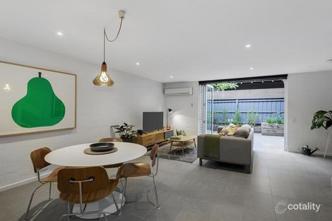 Property photo of 2/36 Manning Road Malvern East VIC 3145