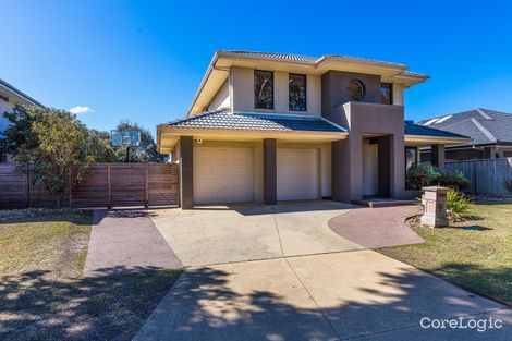 Property photo of 17 Feathery Grove Sandhurst VIC 3977