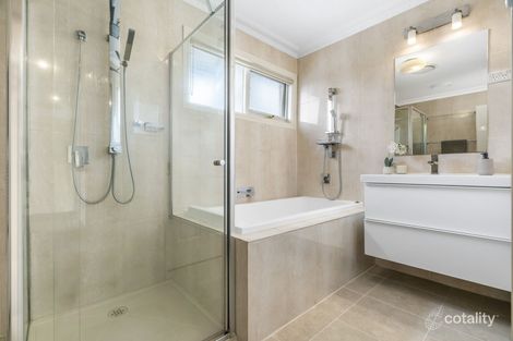 Property photo of 1/34 Woodville Avenue Glen Huntly VIC 3163