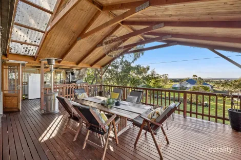 Property photo of 28 Park Avenue Camperdown VIC 3260