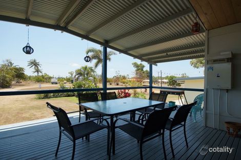 Property photo of 28 Taylor Street Tully Heads QLD 4854