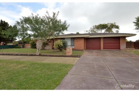 Property photo of 7 Raeside Crescent Cooloongup WA 6168