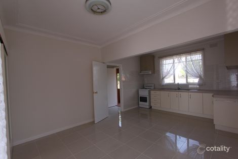 Property photo of 112 McIntyre Road Sunshine North VIC 3020