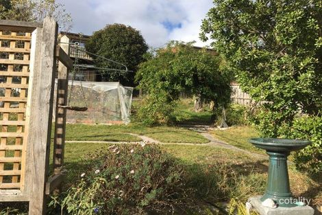 Property photo of 21 Beach Road Lindisfarne TAS 7015