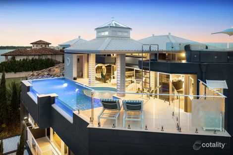 Property photo of 18 Knightsbridge Parade East Paradise Point QLD 4216