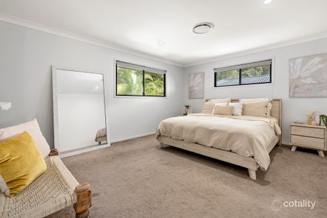 Property photo of 3 Numalla Court Elanora QLD 4221