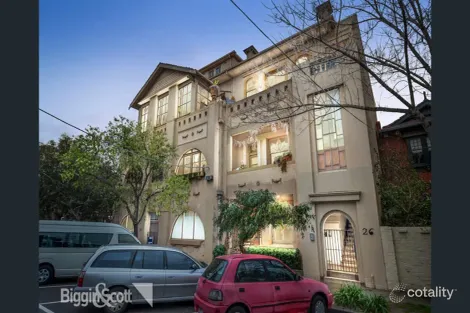 6/24-26 Robe St, St Kilda, VIC 3182