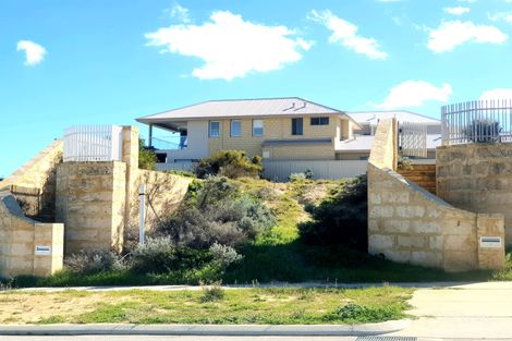5 Lindsay Beach Bvd, Yanchep, WA 6035