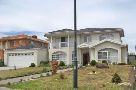 13 Bruce Way, Taylors Lakes, VIC 3038