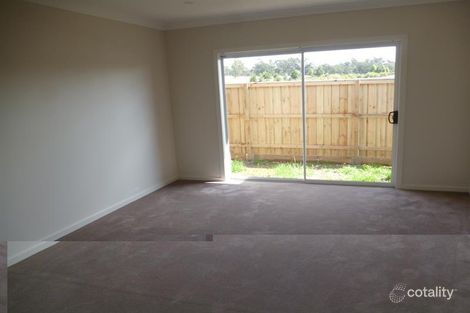 Property photo of 3 Dogwood Street Colebee NSW 2761