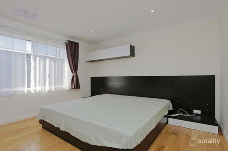 27c Oakland Ave, Cloverdale, WA 6105