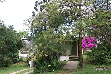 15 Lowanna St, Kenmore, QLD 4069