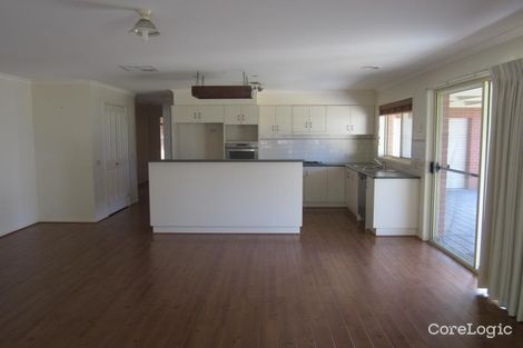Property photo of 19 Candlewood Drive Strathfieldsaye VIC 3551