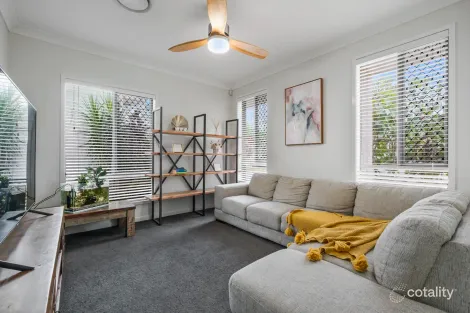 Property photo of 9 Edwards Road Greenbank QLD 4124