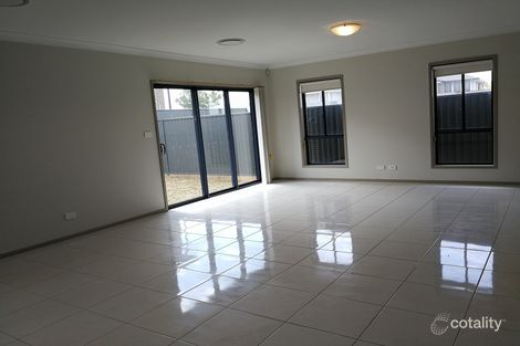 Property photo of 4 Carcoola Way Jordan Springs NSW 2747