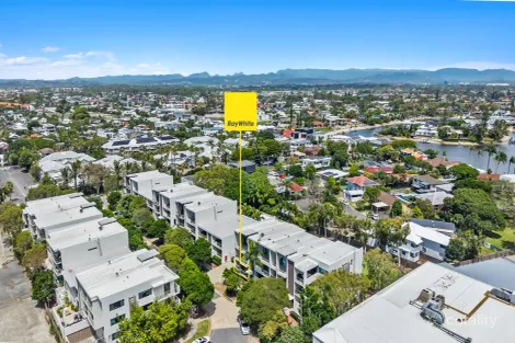 13/2 Gaven Cres, Mermaid Beach, QLD 4218