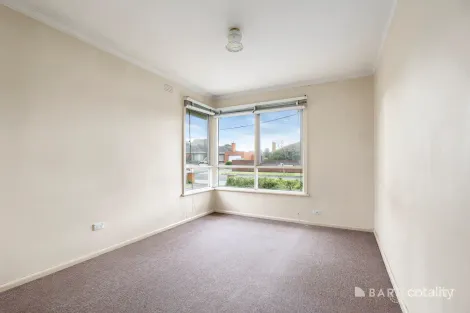 Property photo of 4 Willow Avenue Cheltenham VIC 3192