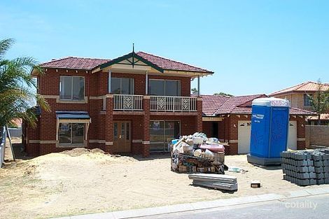 5 Robinia Ct, Woodvale, WA 6026