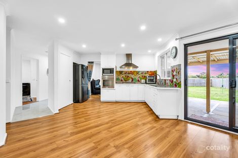 Property photo of 4 Bengal Court Cranbourne VIC 3977
