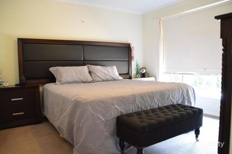 Property photo of 20 Enmore Drive Craigmore SA 5114