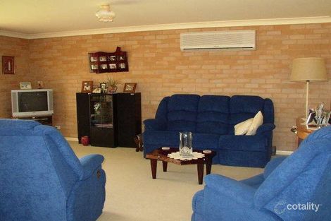 Property photo of 8 Crestview Place Inverell NSW 2360