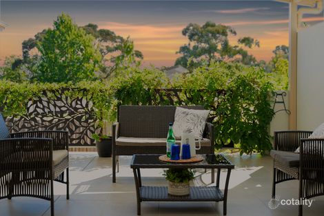 Property photo of 2/6 Aurora Close Mawson ACT 2607