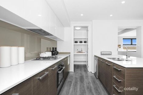 Property photo of 22 McNeill Circuit Oran Park NSW 2570