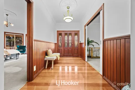 Property photo of 11A Gori Court Narre Warren North VIC 3804