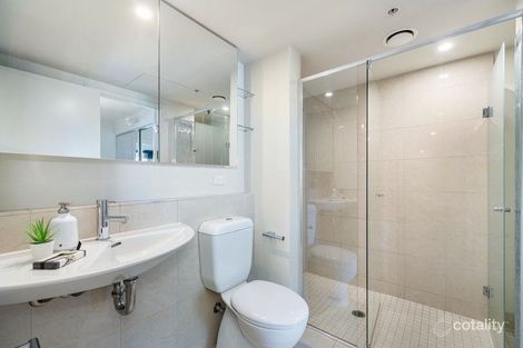Property photo of 1002/2-14 Albert Road South Melbourne VIC 3205