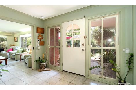 Property photo of 8 Burrumbuck Street Chapel Hill QLD 4069