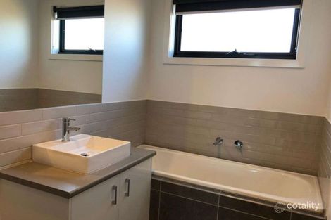 Property photo of 29 Astley Drive Strathtulloh VIC 3338