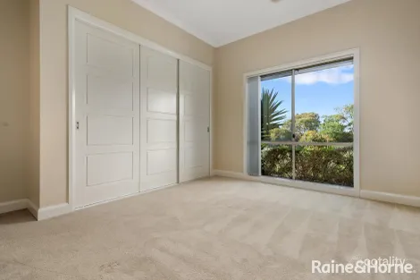 Property photo of 12 Cassandra Close Gisborne VIC 3437