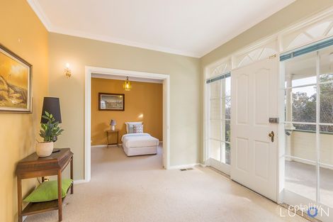 Property photo of 2 Toutcher Street Mawson ACT 2607